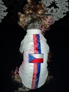 Česk&yacute; hokejov&yacute; dres - oblečenie a m&oacute;da pre psov