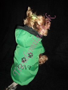 Zimn&aacute; bundička s menom ps&iacute;ka II - oblečenie a m&oacute;da pre psov